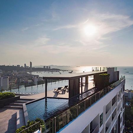 Great Location With Infinity Pool - Central Pattaya Appartement Buitenkant foto