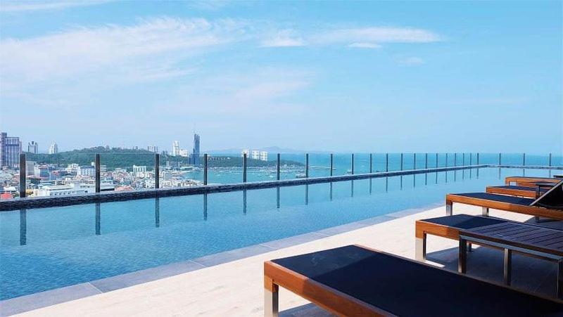 Great Location With Infinity Pool - Central Pattaya Appartement Buitenkant foto