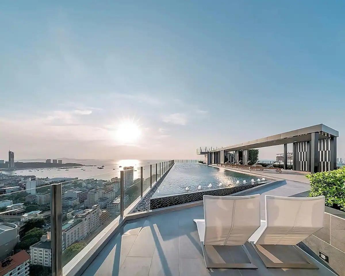 Great Location With Infinity Pool - Central Pattaya Appartement Buitenkant foto
