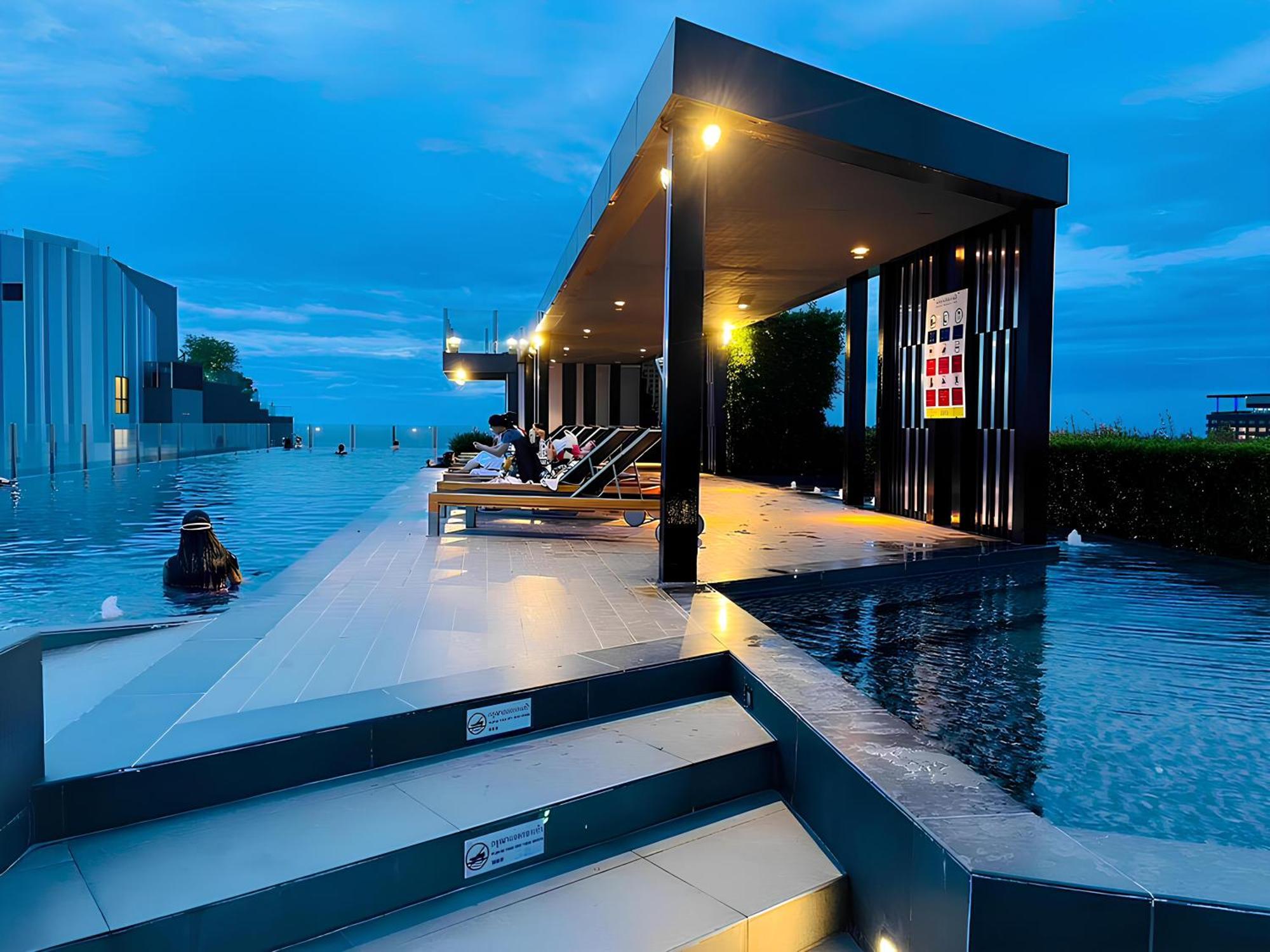 Great Location With Infinity Pool - Central Pattaya Appartement Buitenkant foto